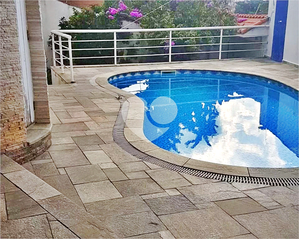 Sobrado à venda com 3 quartos, 500m² - Foto 12