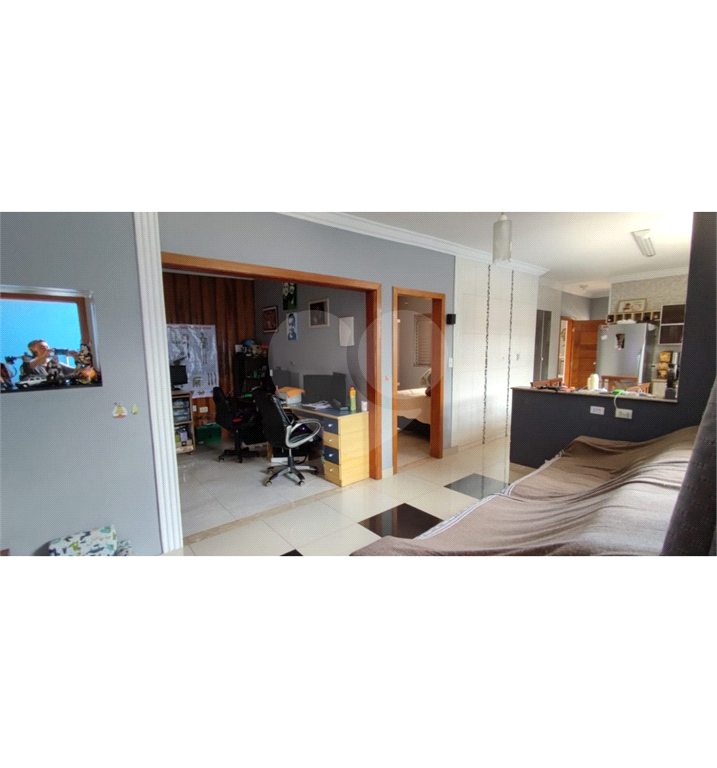 Casa - Vila Suissa - Ribeirão Pires - 2 dormitórios / quartos - 4 vagas - Venda / Compra