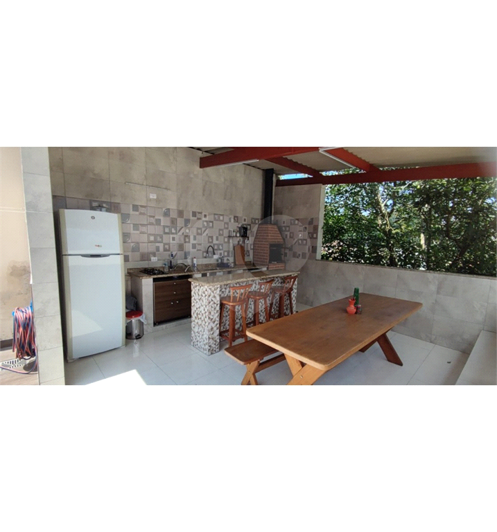 Casa - Vila Suissa - Ribeirão Pires - 2 dormitórios / quartos - 4 vagas - Venda / Compra