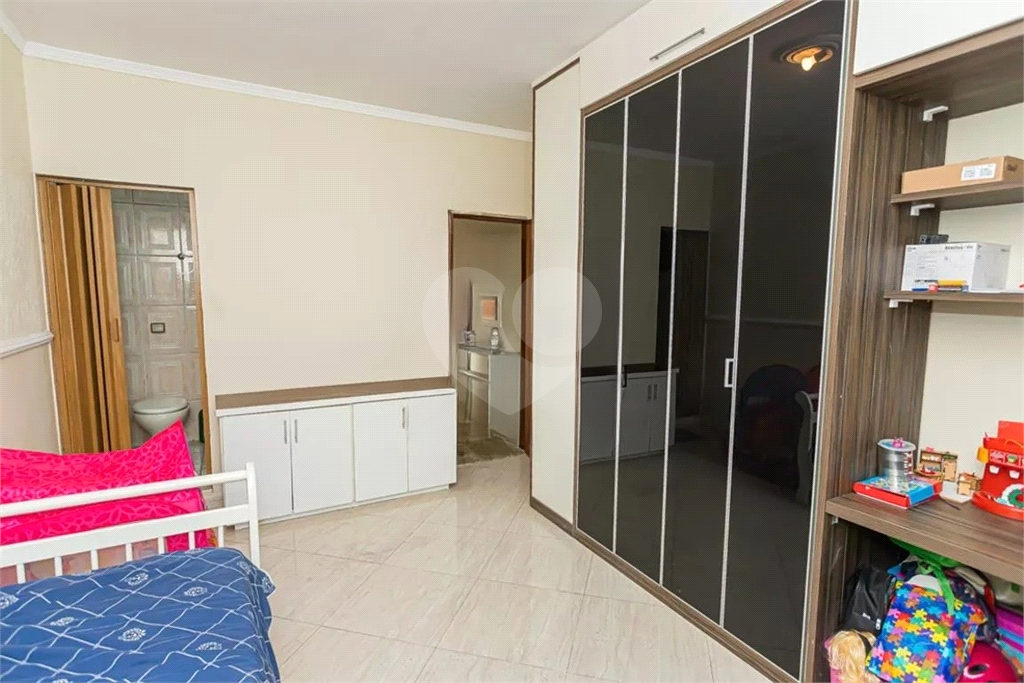 Sobrado à venda com 4 quartos, 180m² - Foto 28