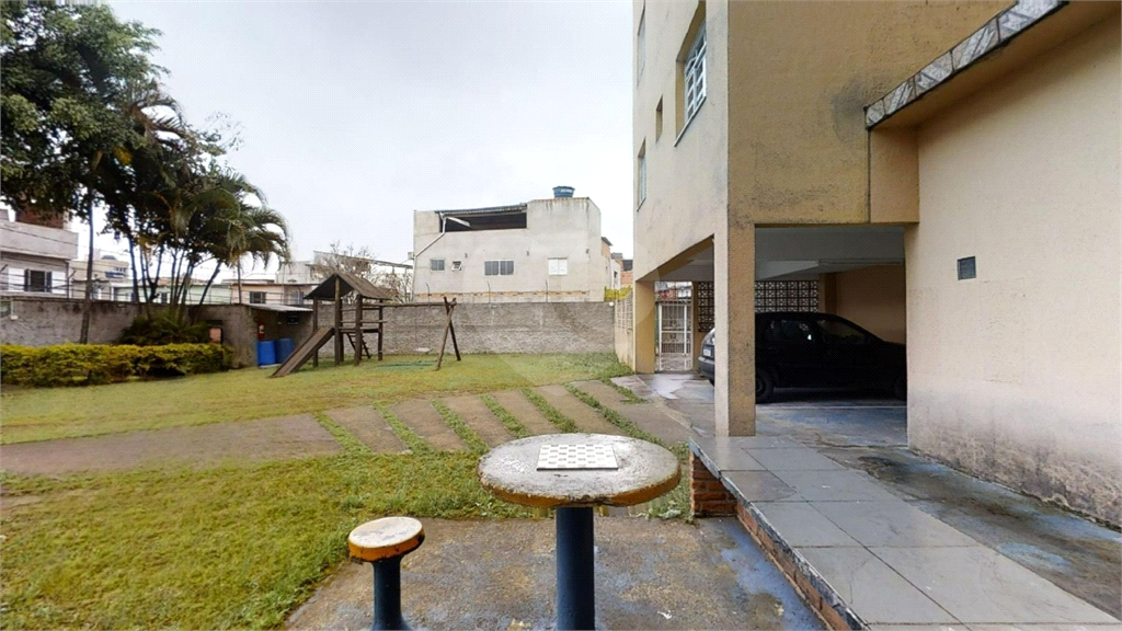 Apartamento à venda com 2 quartos, 52m² - Foto 2