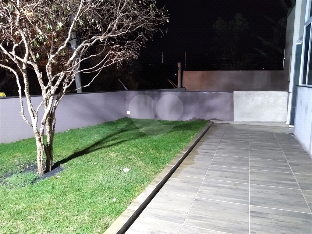 Casa à venda com 3 quartos, 430m² - Foto 7