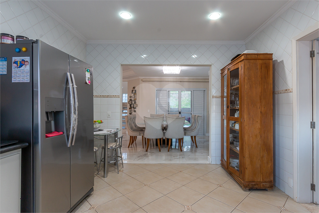 Casa à venda com 4 quartos, 600m² - Foto 14