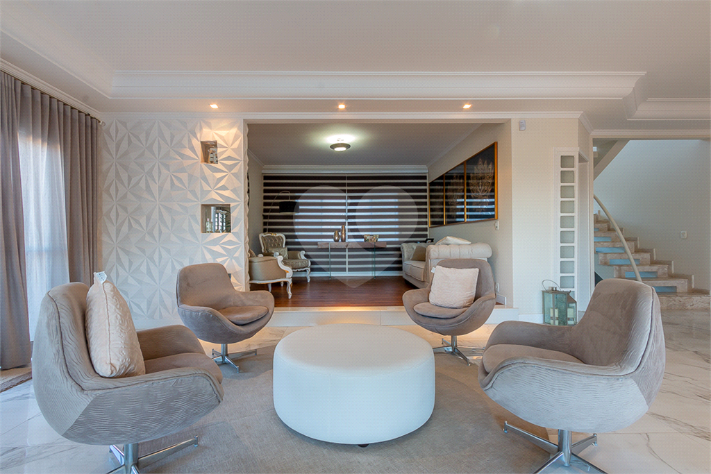 Casa à venda com 4 quartos, 600m² - Foto 7