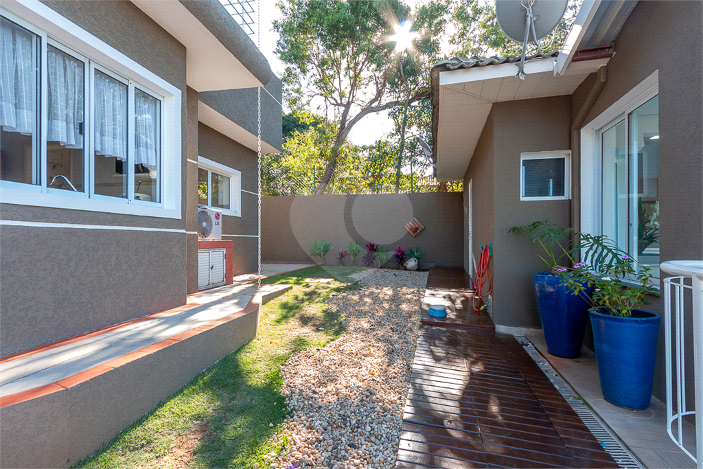 Casa à venda com 4 quartos, 600m² - Foto 26