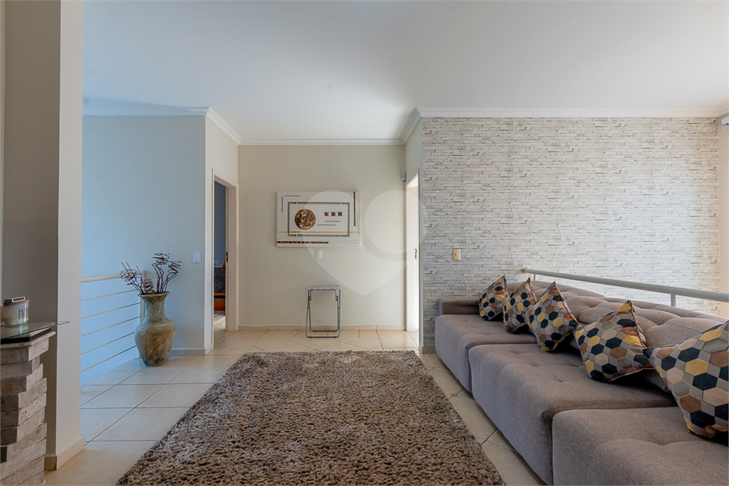 Casa à venda com 4 quartos, 600m² - Foto 11