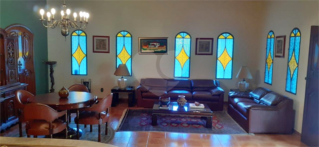 Casa de alto padrão em Santa Isabel. São Paulo
