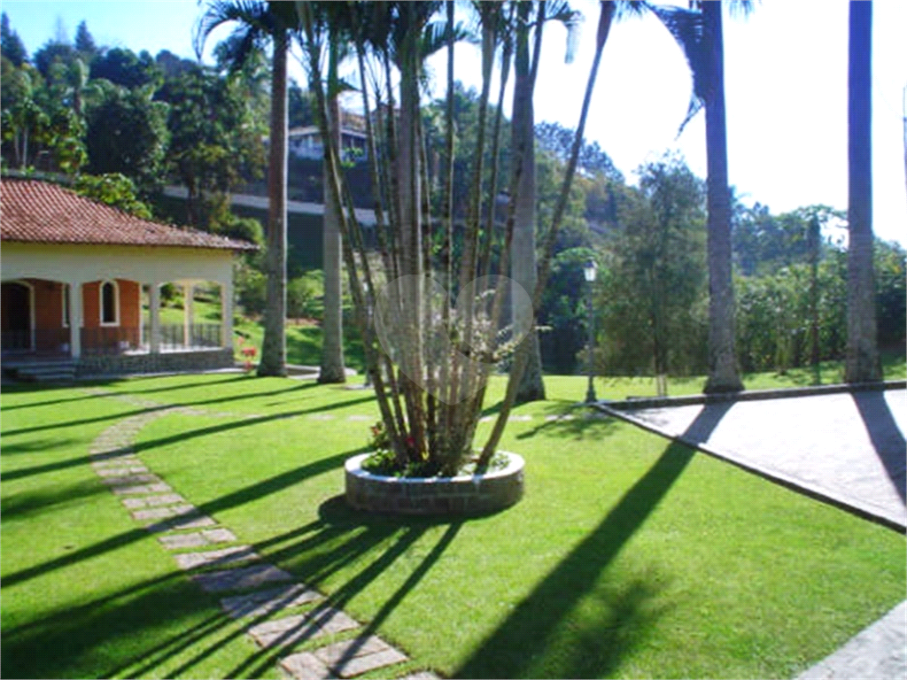 Casa de alto padrão em Santa Isabel. São Paulo