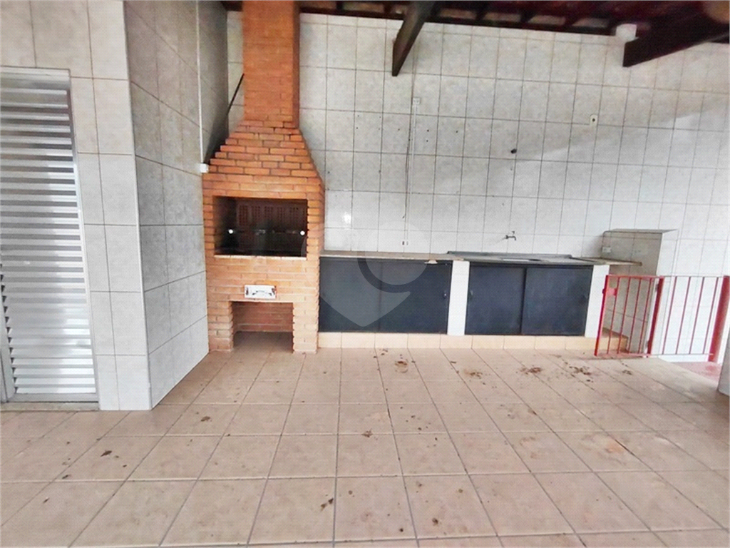 Sobrado à venda e aluguel com 3 quartos, 221m² - Foto 26