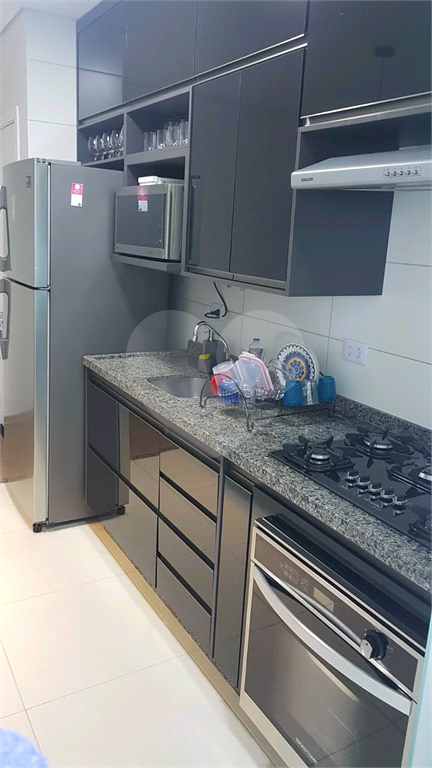 Apartamento à venda com 3 quartos, 81m² - Foto 12