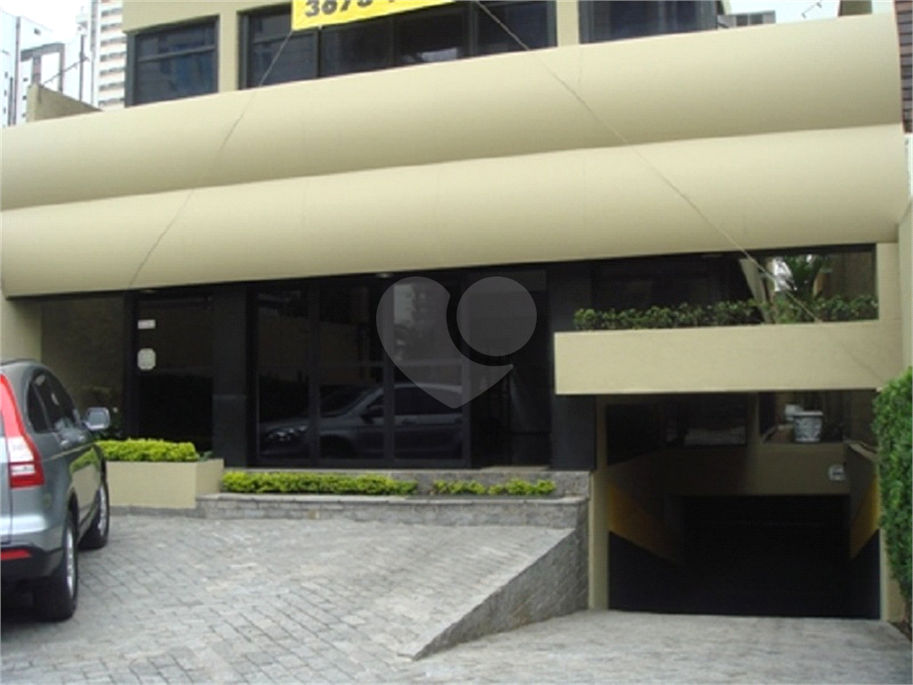 PRÉDIO INTEIRO em MOEMA
