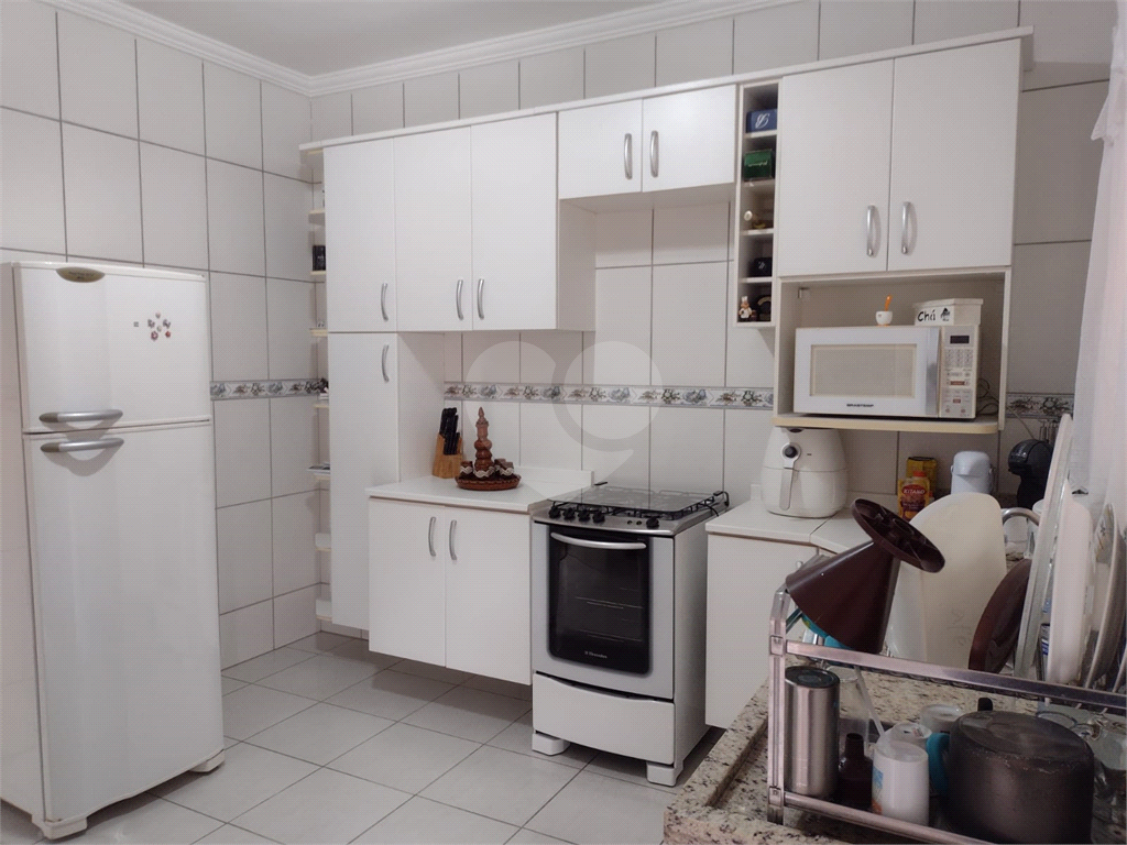 Casa à venda com 3 quartos, 300m² - Foto 9