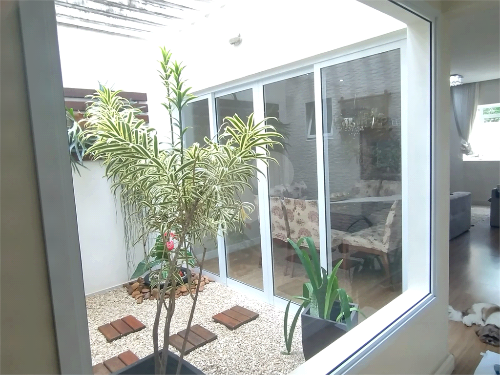 Casa à venda com 3 quartos, 300m² - Foto 6