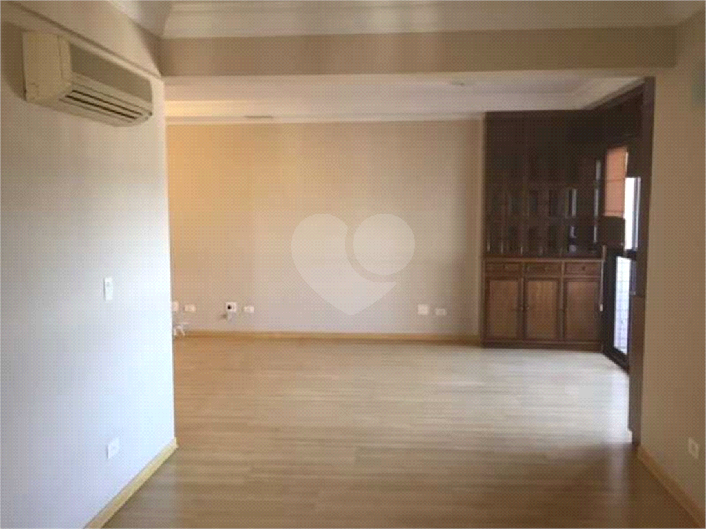 Apartamento à venda com 3 quartos, 136m² - Foto 4