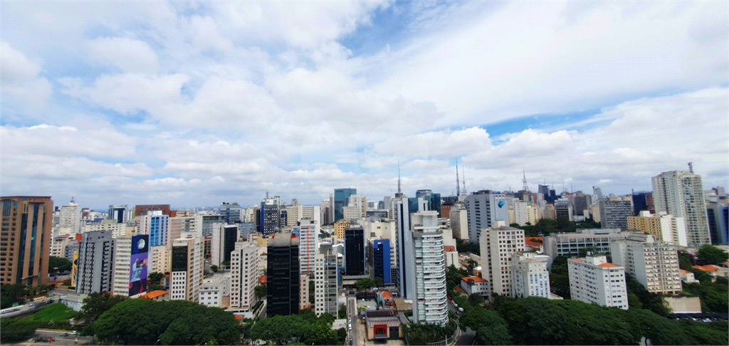 Studio Decorado, na Liberdade