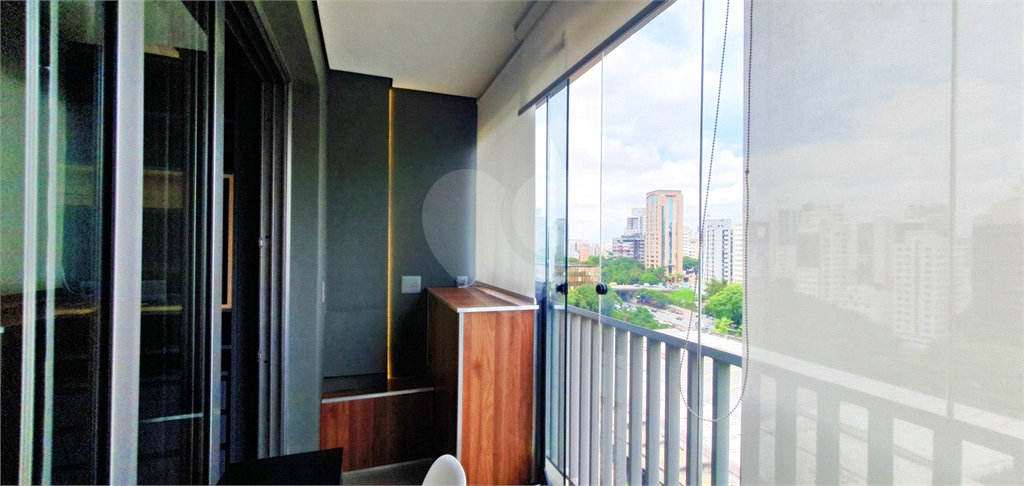 Studio Decorado, na Liberdade