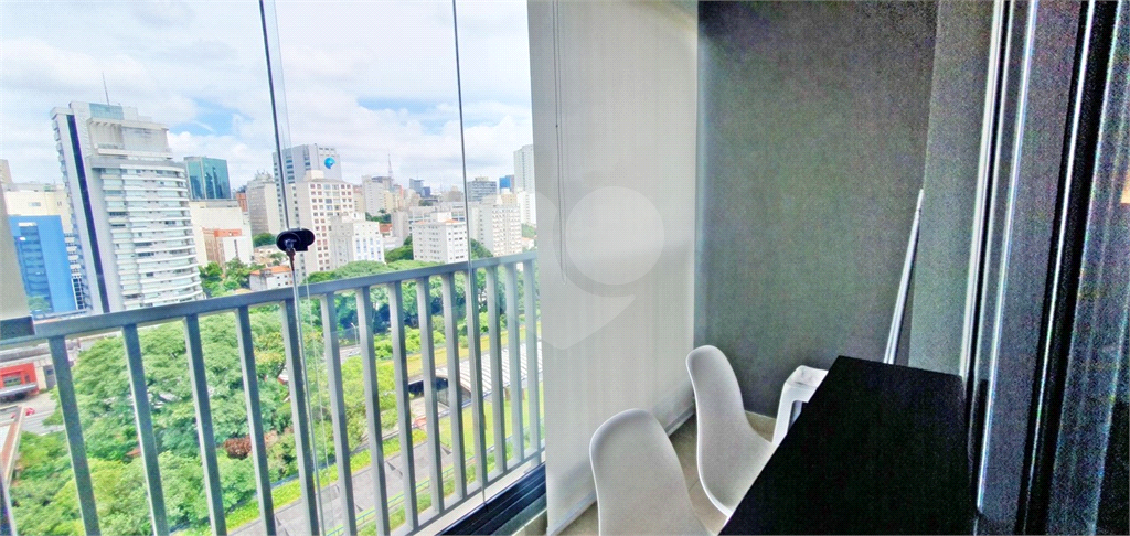 Studio Decorado, na Liberdade