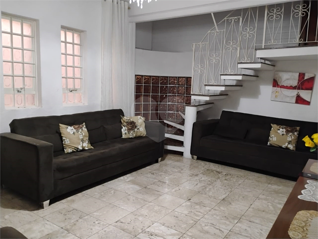 Casa à venda com 3 quartos, 185m² - Foto 24