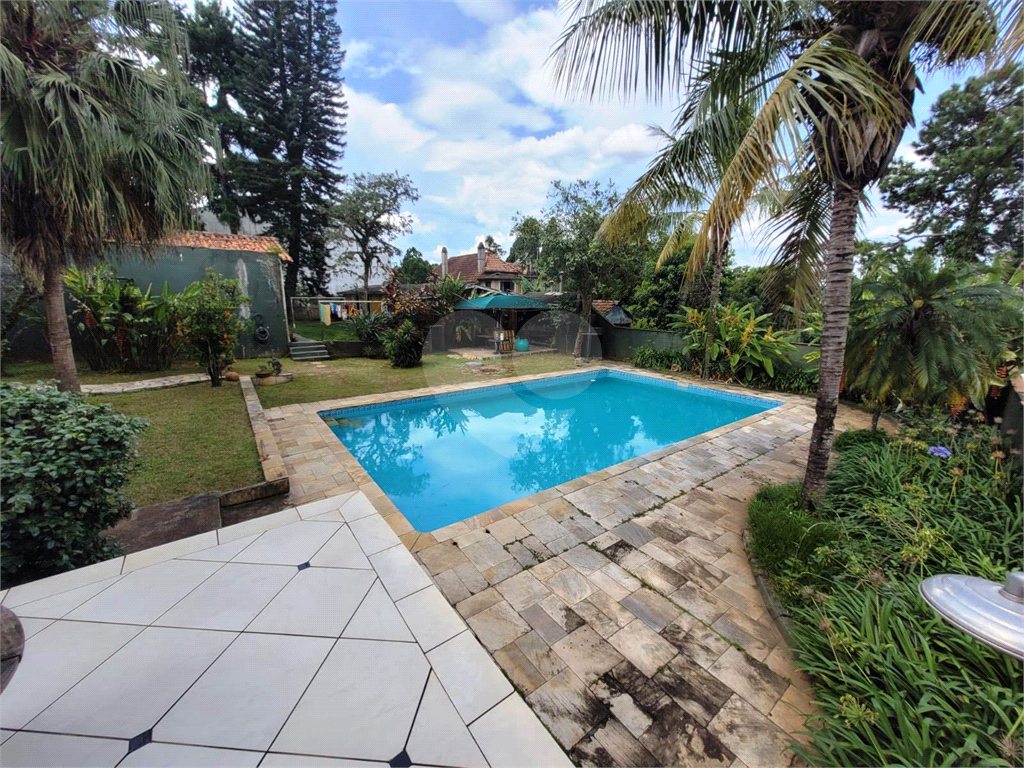 Casa á Venda no Tremembé com 03 Suítes e 8 Vagas por R$ 3.998.000,00