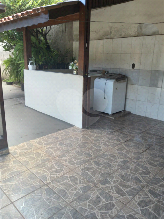 Casa à venda com 3 quartos, 420m² - Foto 4