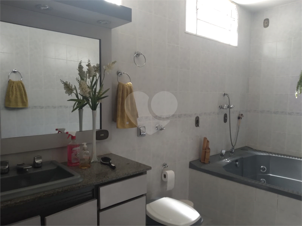 Casa à venda com 3 quartos, 420m² - Foto 3