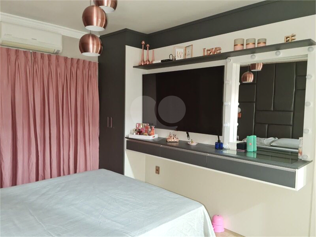 Casa Sobrado-Venda na Penha-3 Dormitórios-300m2