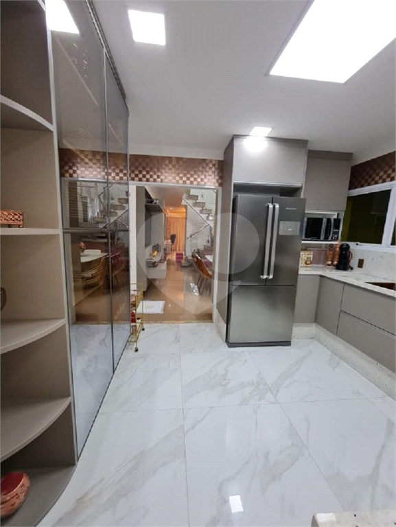 Casa Sobrado-Venda na Penha-3 Dormitórios-300m2