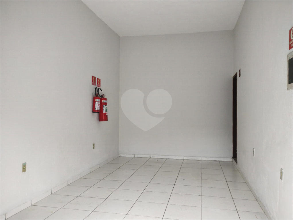 Loja-Salão à venda com 4 quartos, 20m² - Foto 4