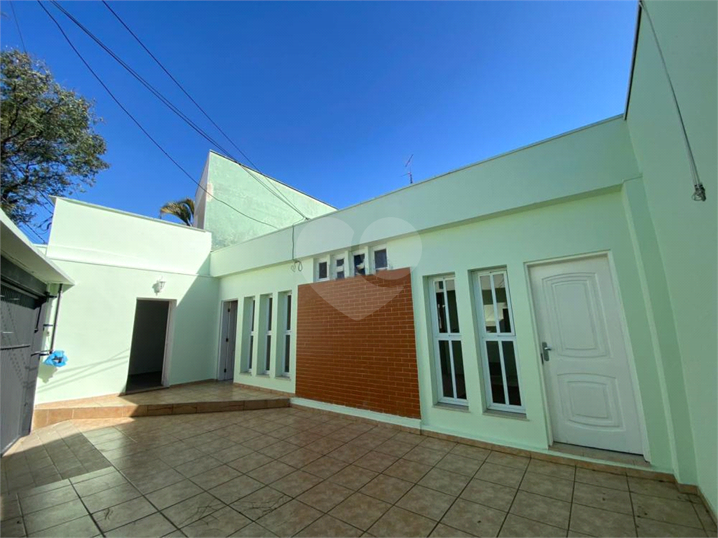 Casa à venda com 4 quartos, 292m² - Foto 2