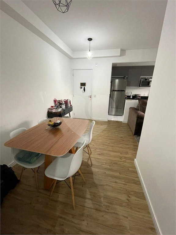 Apartamento à venda com 2 quartos, 58m² - Foto 11