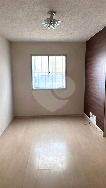 APARTAMENTO em ITAQUERA