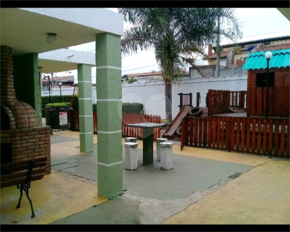 APARTAMENTO em ITAQUERA