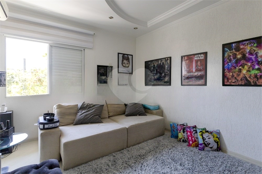 Casa de alto padrão à venda com 4 quartos sendo 3 suítes,