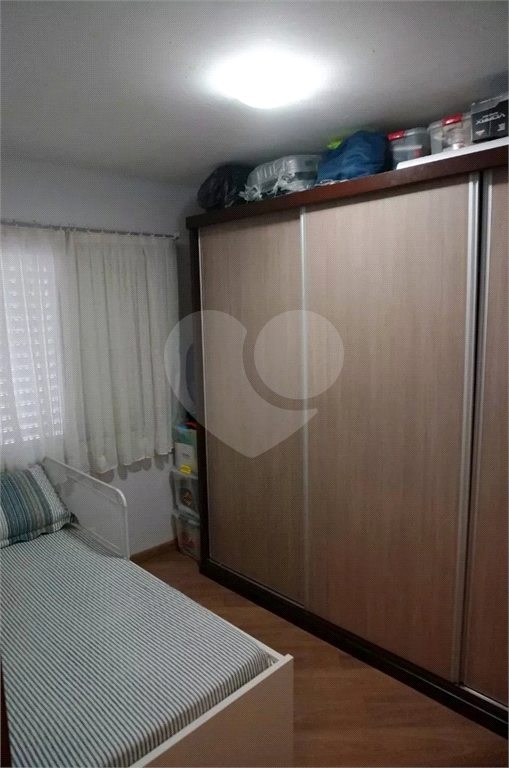 Apartamento - Praia Grande - 2 Dormitórios / Quarto - 1 Vaga - Compra / Venda