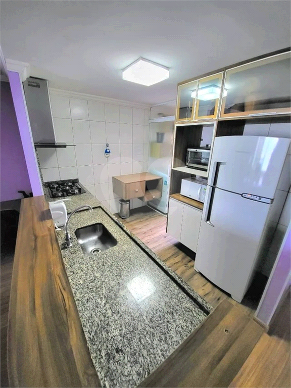 Apartamento - Praia Grande - 2 Dormitórios / Quarto - 1 Vaga - Compra / Venda