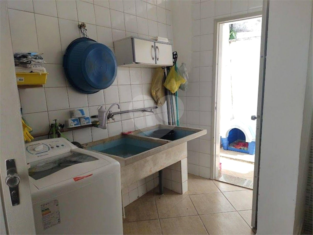Casa - 3 dormitórios / quartos - 1 suíte - 5 vagas - 