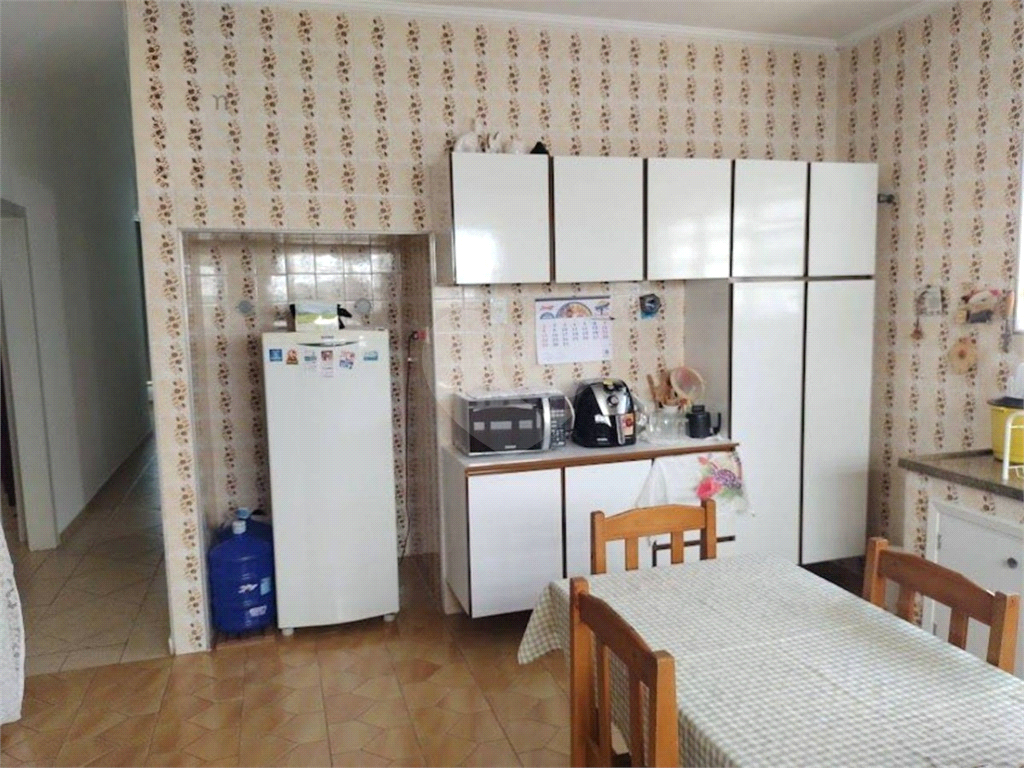 Casa - 3 dormitórios / quartos - 1 suíte - 5 vagas - 