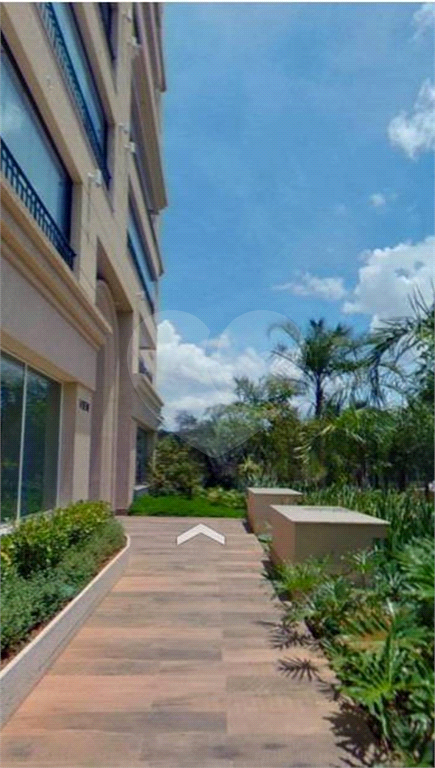 Apto à venda 82m² em Alphaville