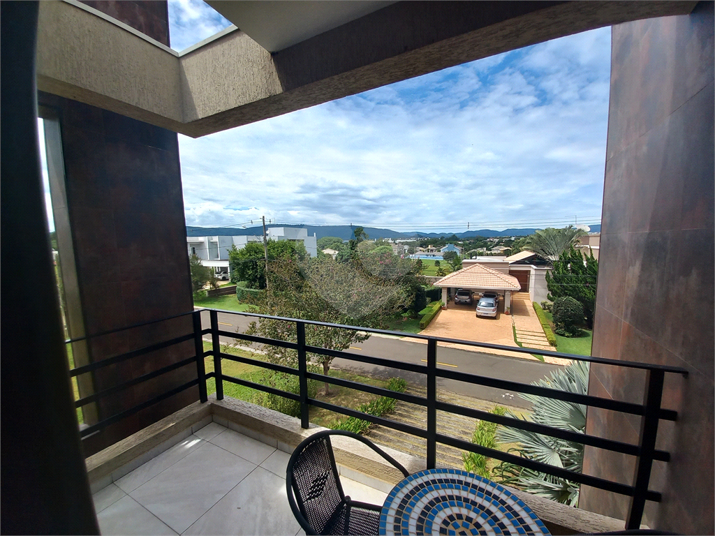 Casa à venda com 3 quartos, 303m² - Foto 20