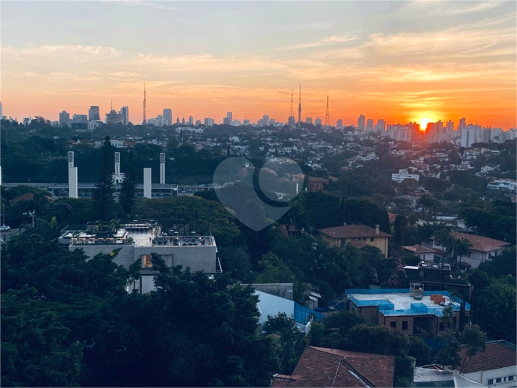 Apartamento, 3 quartos, 200 m² - Foto 11