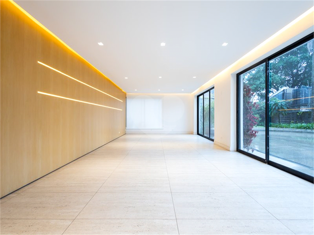 Apartamento, 3 quartos, 200 m² - Foto 32