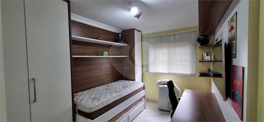APARTAMENTO em SANTANA