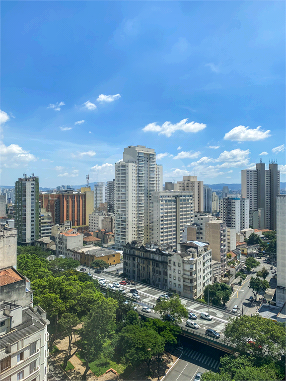 Sala comercial para venda com 50 m, duas vagas, em prédio novo em Higienópolis-SP