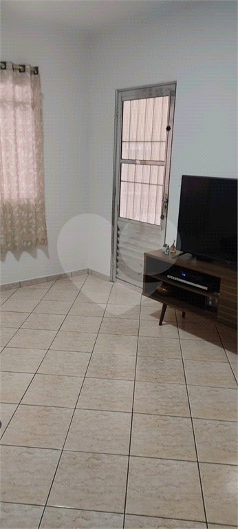 Casa - Guarulhos - 2 dormitórios / quartos - 2 vagas - 1 suíte