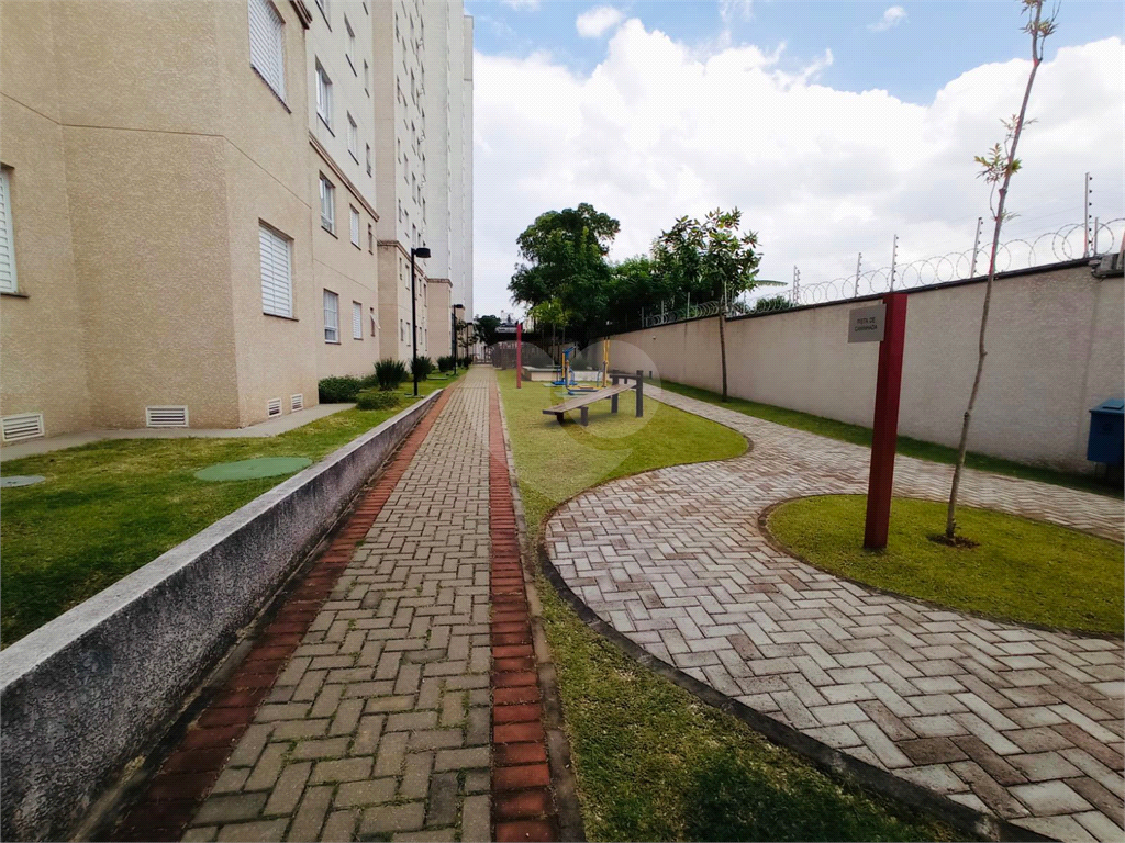 Apartamento - Penha - 2 Dormitórios / Quartos - 1 Vaga - Compra / Venda