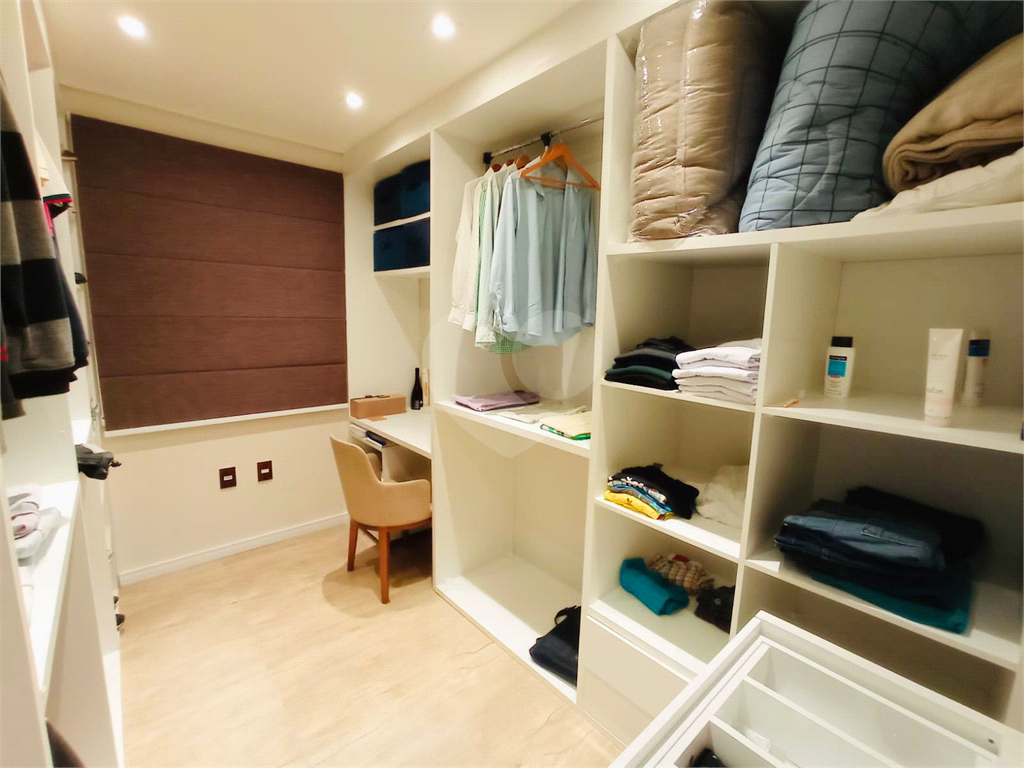 Apartamento - Penha - 2 Dormitórios / Quartos - 1 Vaga - Compra / Venda