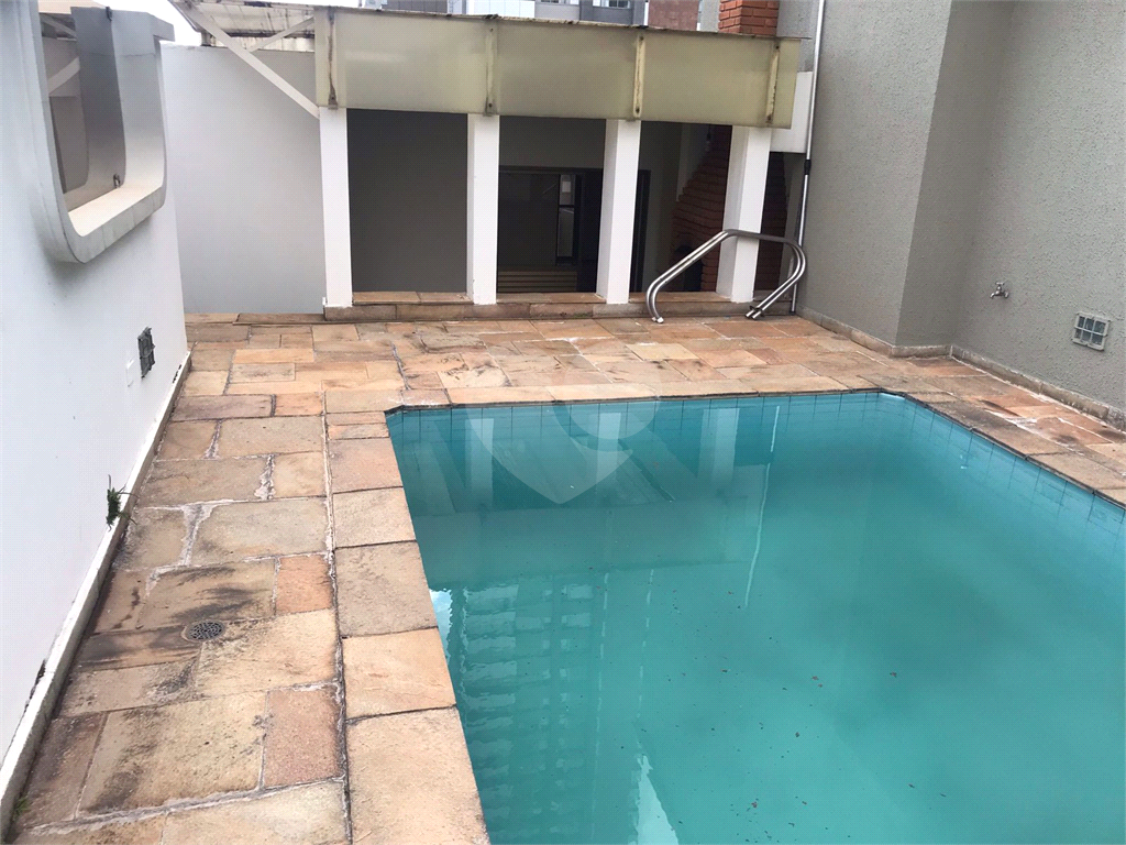 Vendo Cobertura Duplex na Rua Apucarana no Tatuapé - Urgente - 