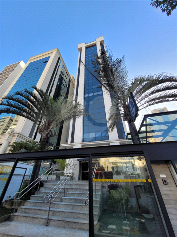 Sala Comercial 33 m² reformada com armários, ar-condicionado 2 salas e 2 banheiros Higienópolis