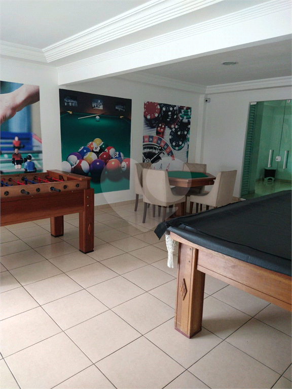 Apto , Bairro  Ocian - Praia Grande , sendo 2 dorm 1 suite , varanda gourmet, 1 vaga ,Cond completo 