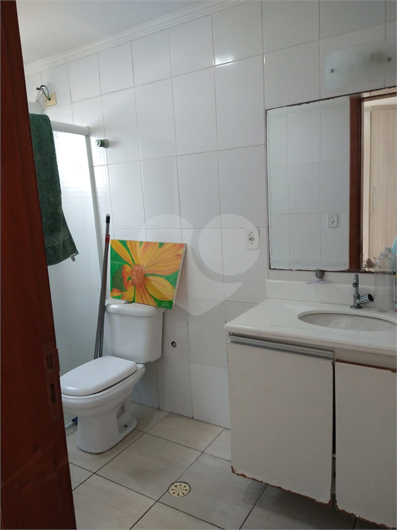 Apto , Bairro  Ocian - Praia Grande , sendo 2 dorm 1 suite , varanda gourmet, 1 vaga ,Cond completo 